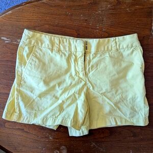 Yellow Ann Taylor Loft shorts size 8